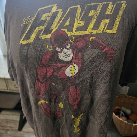 DC The Flash XXL T-Shirt - Picture 2 of 4
